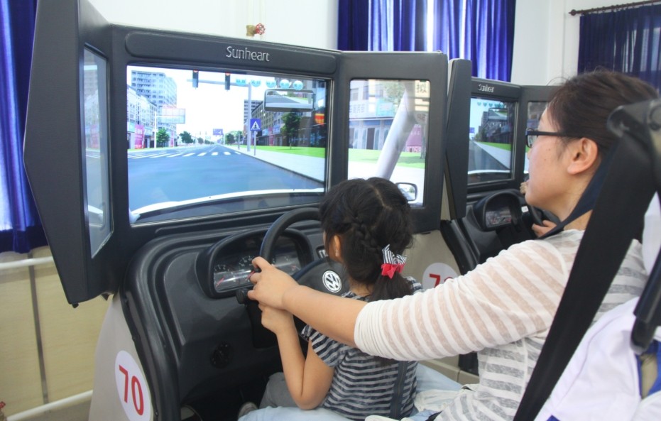 公交驾校“青少年交通安全训练营”——安贞中心幼儿园