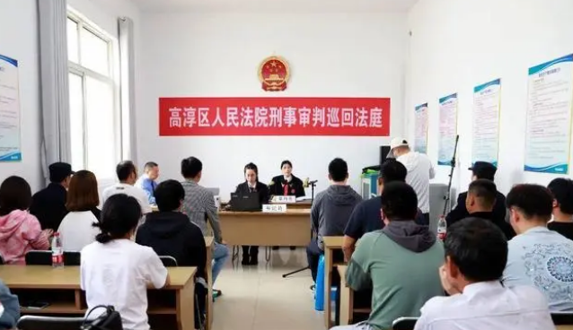 南京丨巡回审判进驾校，为准司机打好“预防针